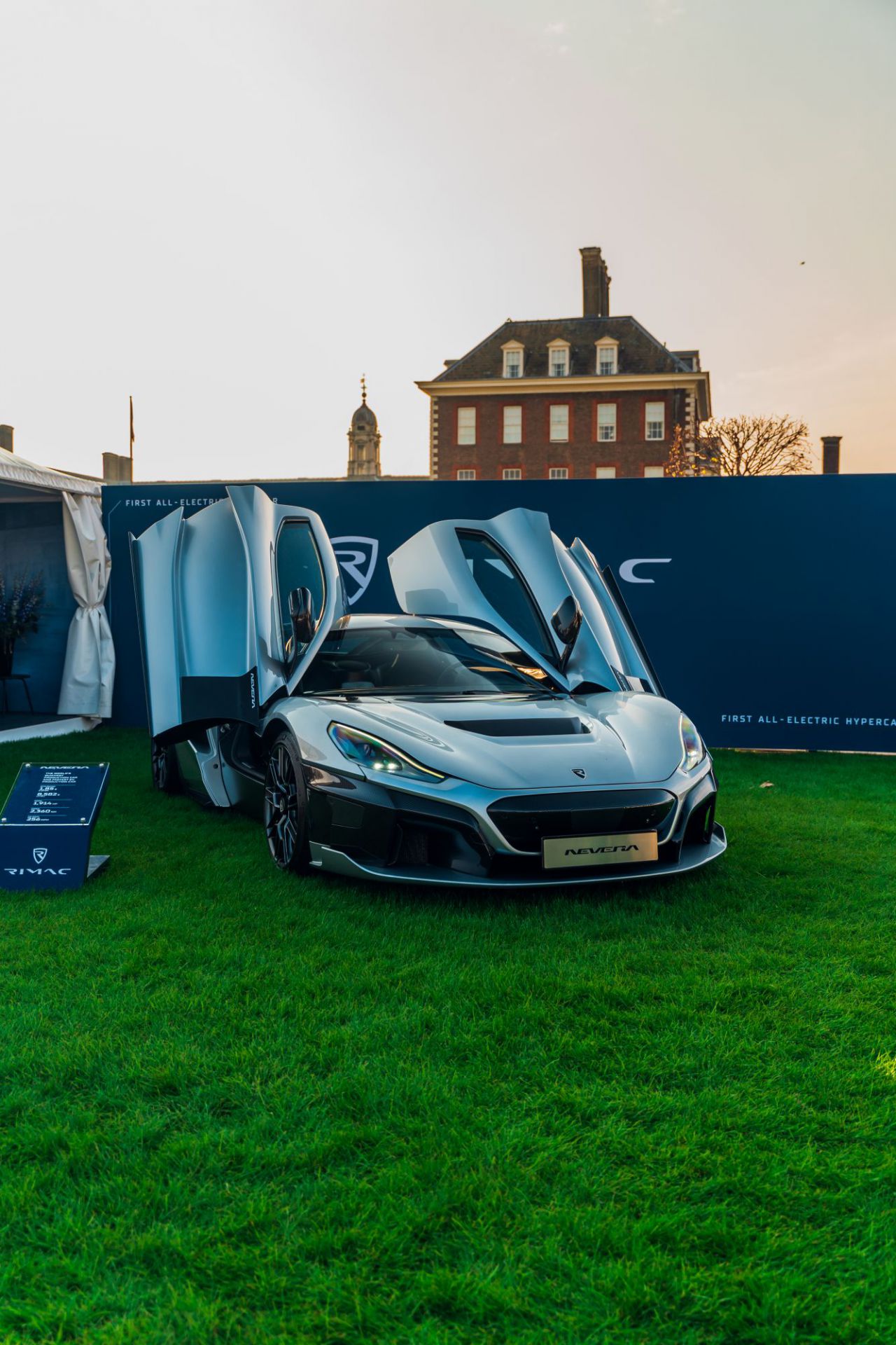 Salon Privé London 2023