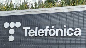 CaixaBank sale del accionariado de Telefónica mientras Criteria Caixa duplica su participación