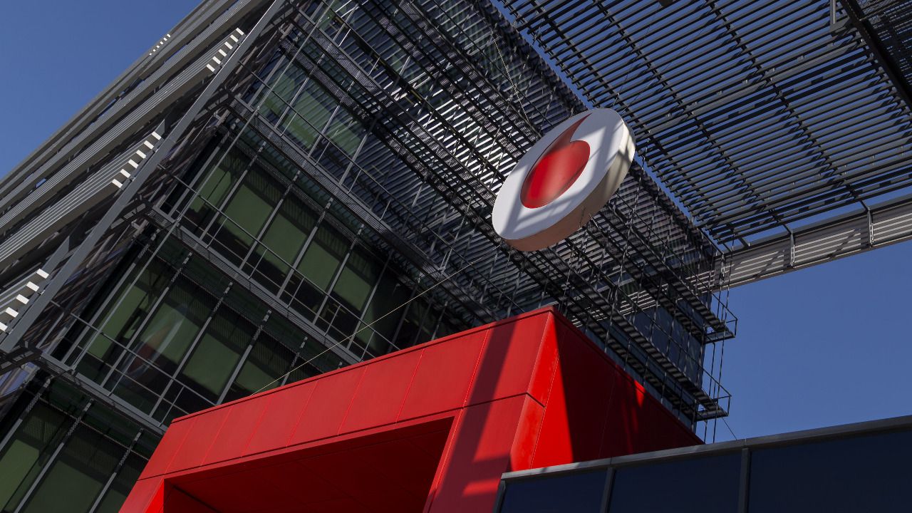 Los empleados de Vodafone España irán a la huelga para luchar contra el ERE