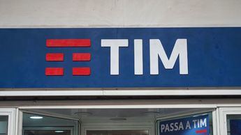 TIM ofrece 100 millones para hacerse con las operaciones restantes de BT en Italia