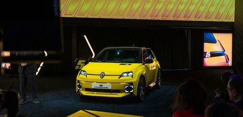 Renault 5 E-Tech, galardonado como el 'Mejor diseño de coche eléctrico' en los III Premios CarDesign.es