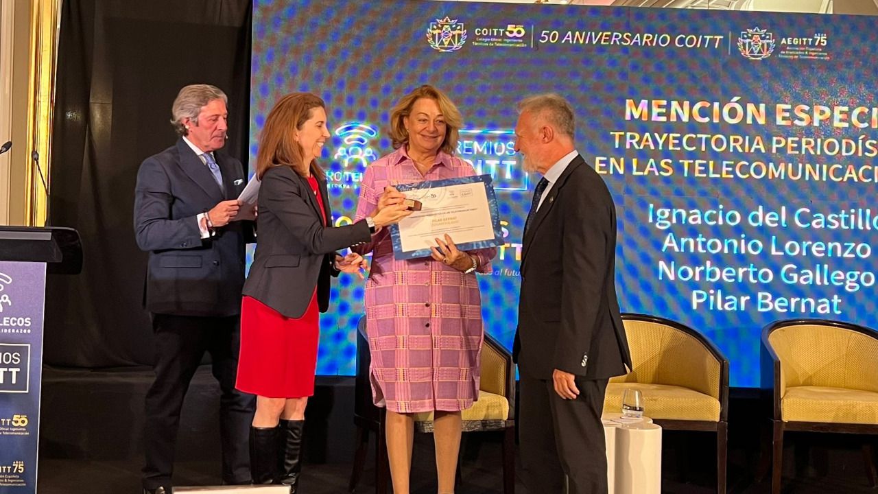 Agradecimientos y reflexiones tras el Premio del Colegio de Ingenieros Técnicos de Telecomunicaciones