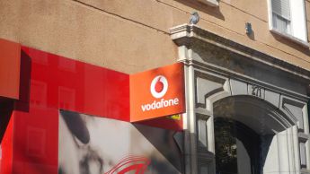 Vodafone subirá un 3% sus precios a partir de enero a cambio de mejoras en las tarifas