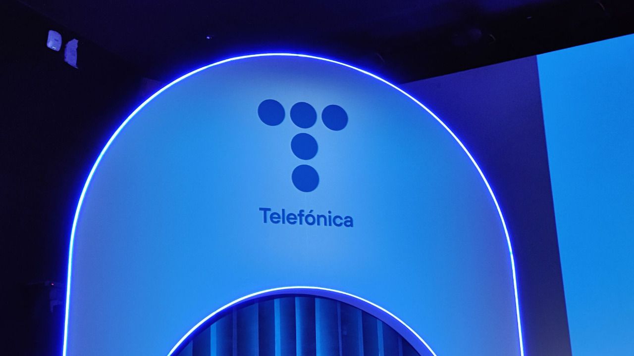 Telefónica, KKR y Entel rompen su acuerdo para crear una filial de fibra óptica en Perú