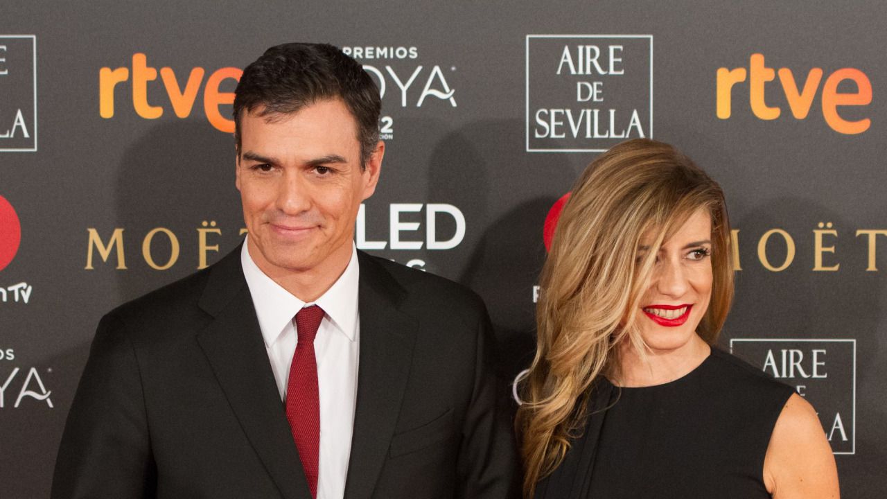 Pedro Sánchez junto a su mujer, Begoña Gómez