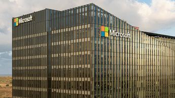 Microsoft invertirá 80.000 millones en centros de datos para inteligencia artificial