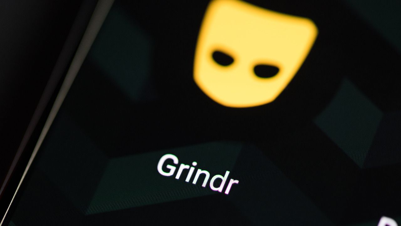 Grindr lanza nuevas funciones basadas en inteligencia artificial