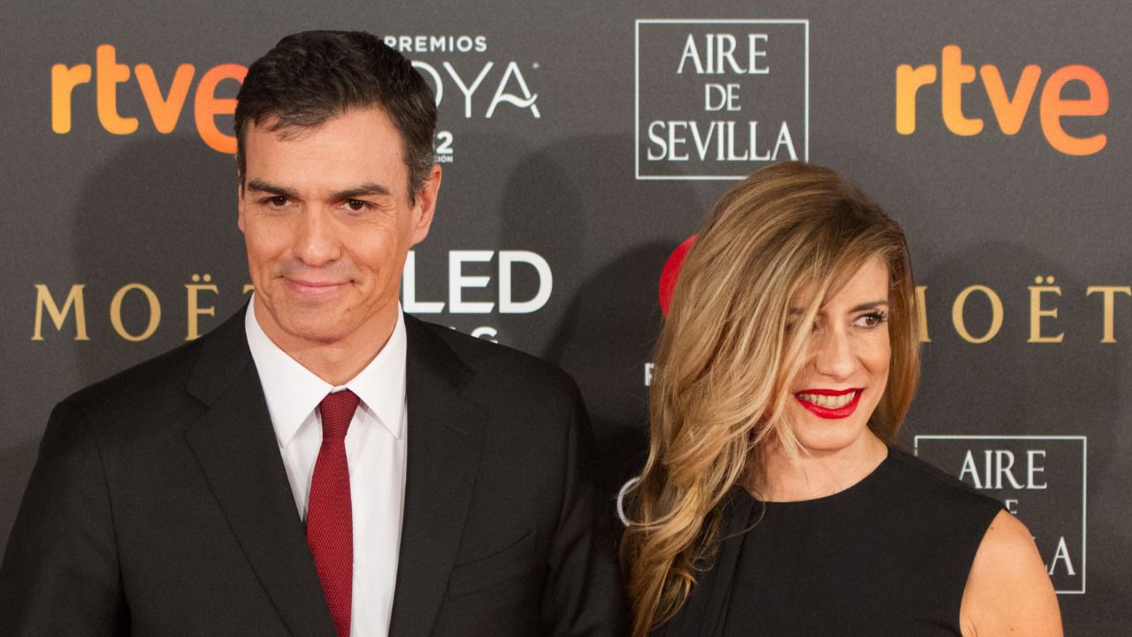 Pedro Sánchez junto a su mujer, Begoña Gómez