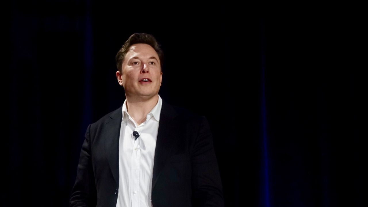 Musk lanza una oferta para comprar OpenAI por 97.400 millones