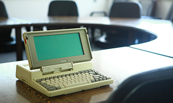 Toshiba T1100, el primer portátil del mundo, uno de los inventos más importantes para la evolución tecnológica