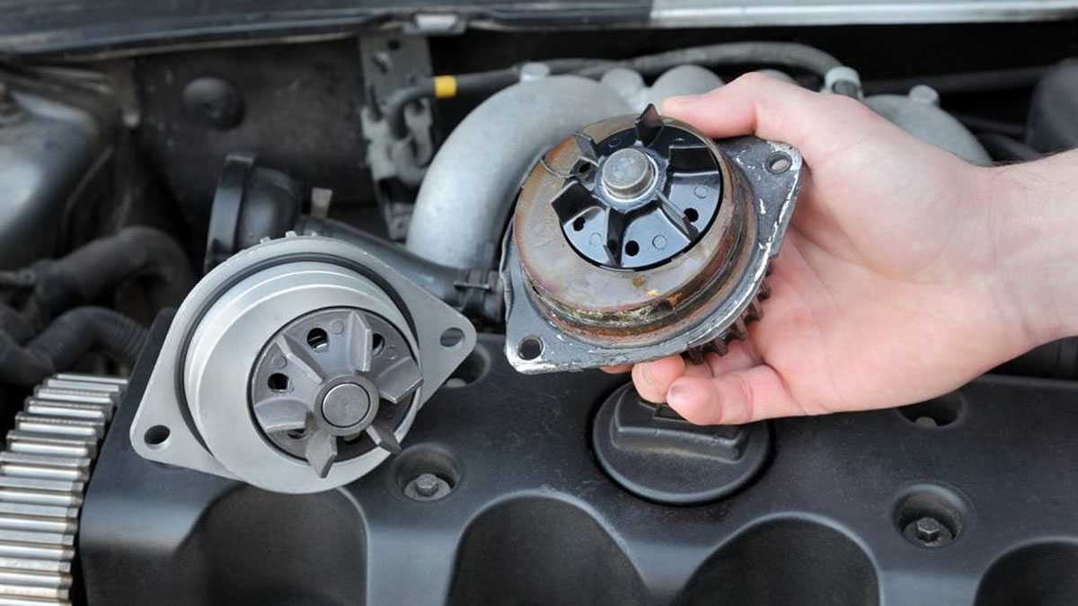 ¿Qué pasa si se rompe la bomba de agua de un coche?