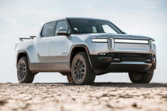 Rivian anuncia nuevas funciones autónomas y apuesta por una tecnología 'sin ojos' que llegará en 2026