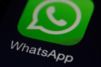 WhatsApp permitirá abrir archivos de visualización única en dispositivos vinculados