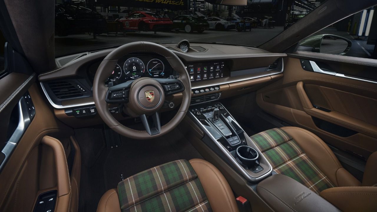 Interior 911 Cuarenta