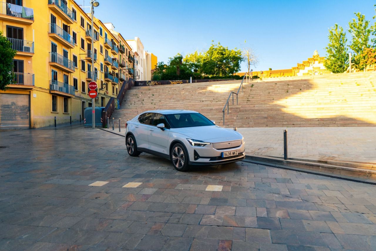 Polestar 2 Long Range en la ciudad