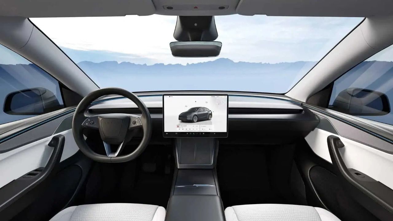 Interior del nuevo Tesla Model Y 2025