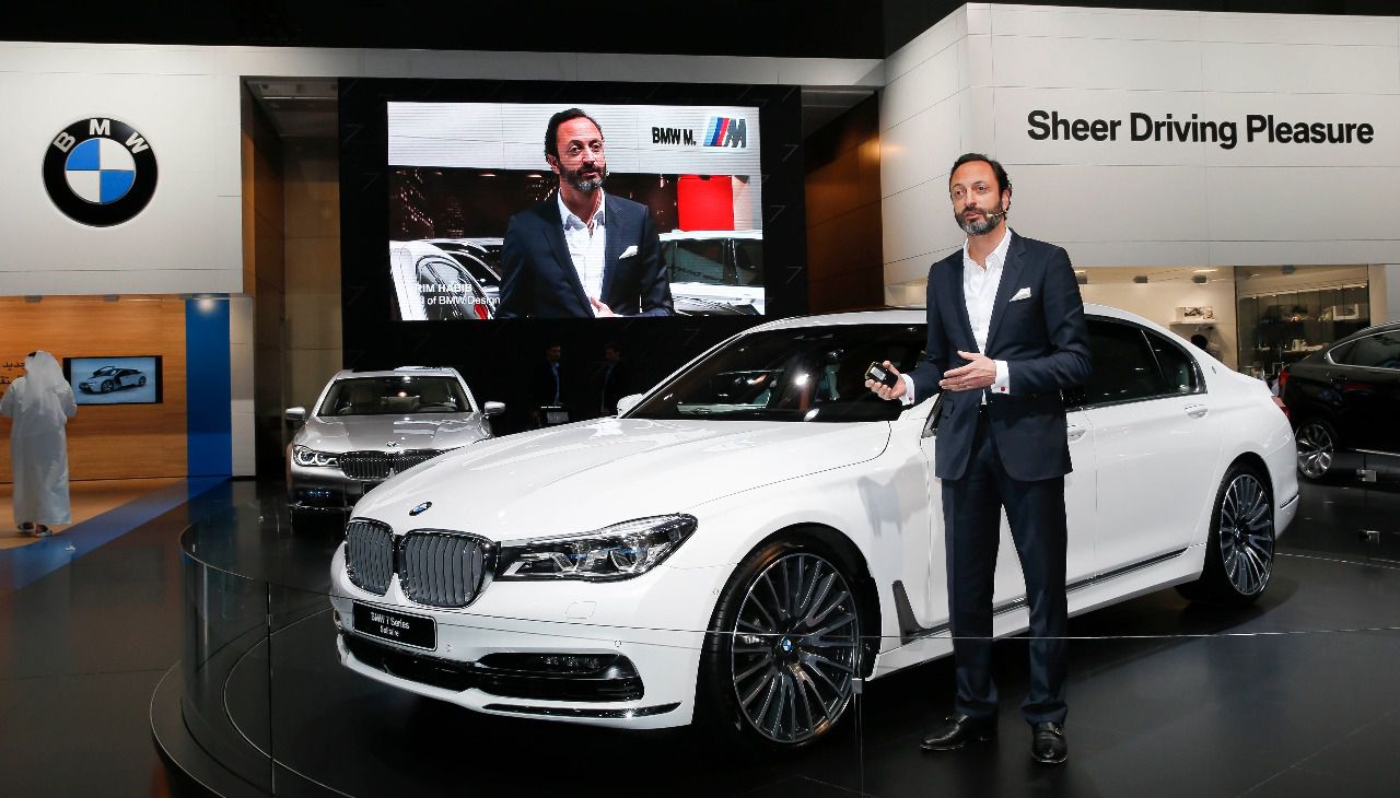 BMW Serie 7 de sexta generación presentado por Habib en el Salón del Automóvil de Dubái