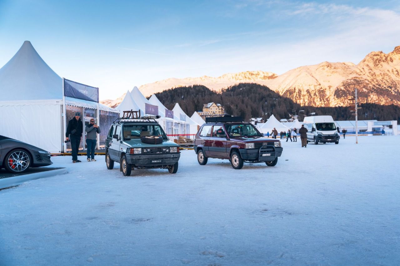 Dos unidades del Fiat Panda 4x4, el modelo por excelencia de St Moritz (Autor: Jorge El Busto)